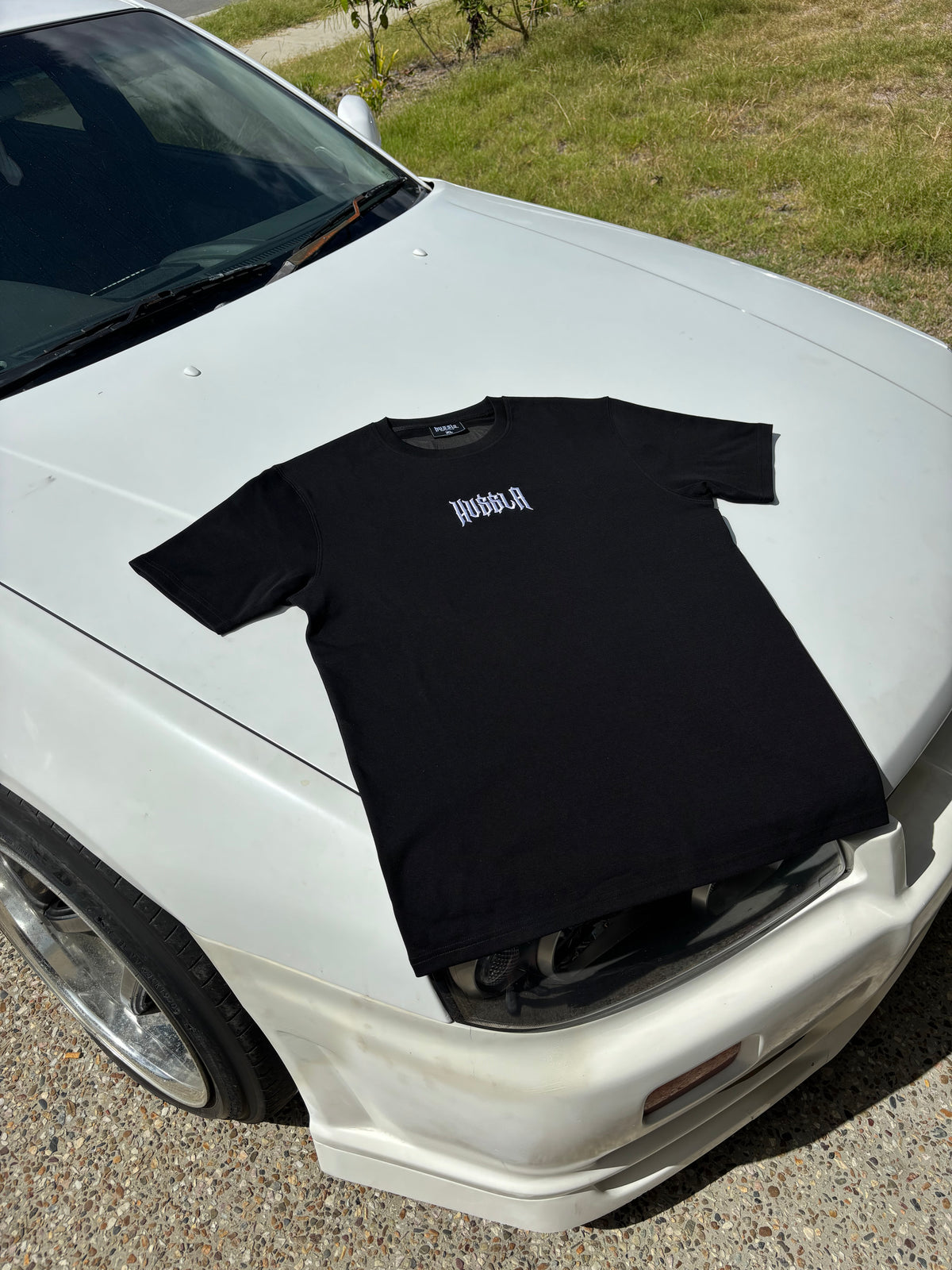 HUSSLA T-SHIRT - BLACK