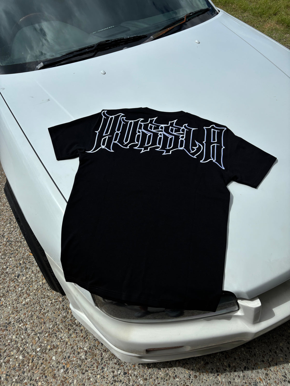 HUSSLA T-SHIRT - BLACK