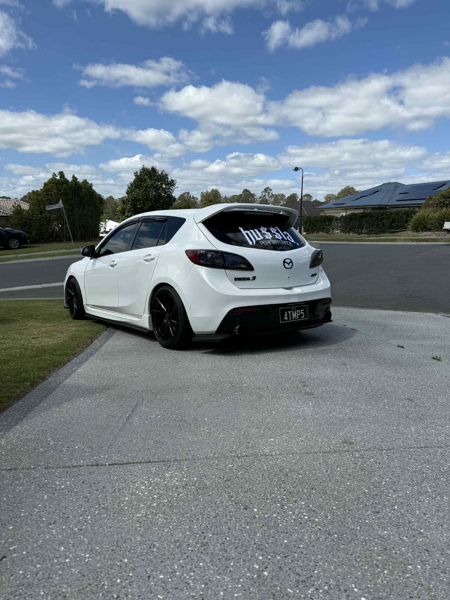 BIG "OG HUSSLA" STICKER - WHITE