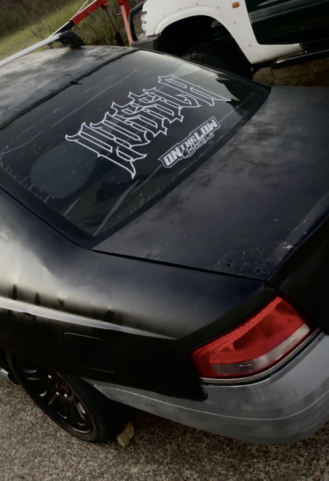 BIG "HUSSLA" STICKER - WHITE